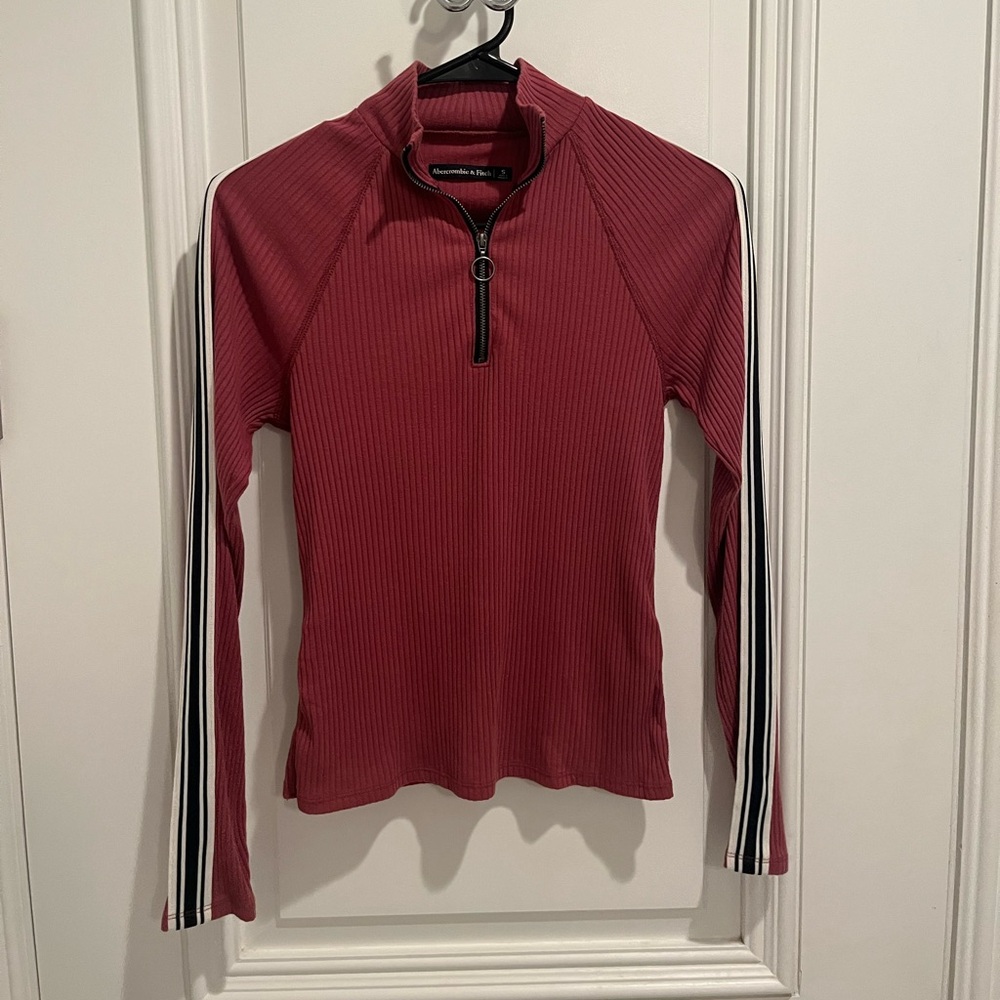 A&F pink stripped zip up turtle neck